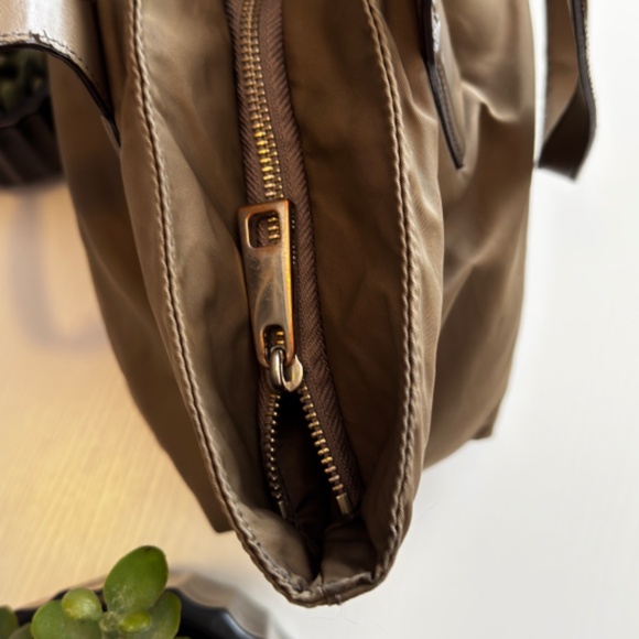 Marc Jacobs Wingman Tote Bag - Picture 6 of 12